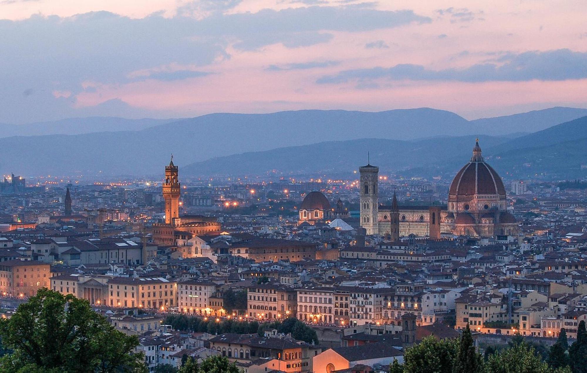 2 Bedroom Cozy In * Florencia